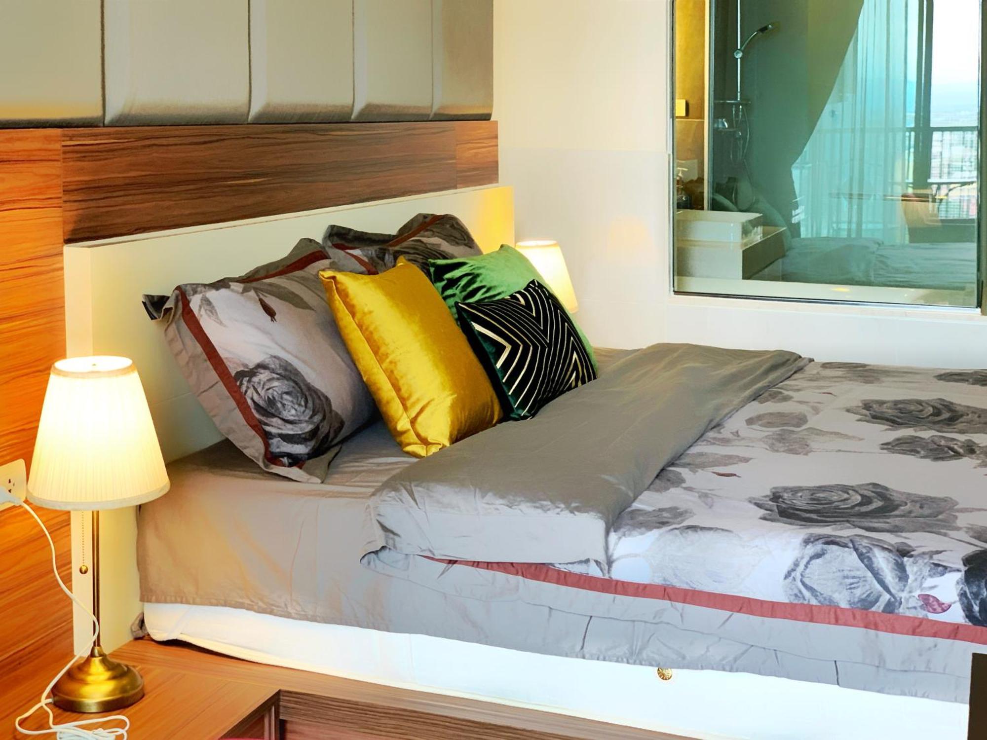 The Astra Cozy Living Suite Chiang Mai Exterior photo